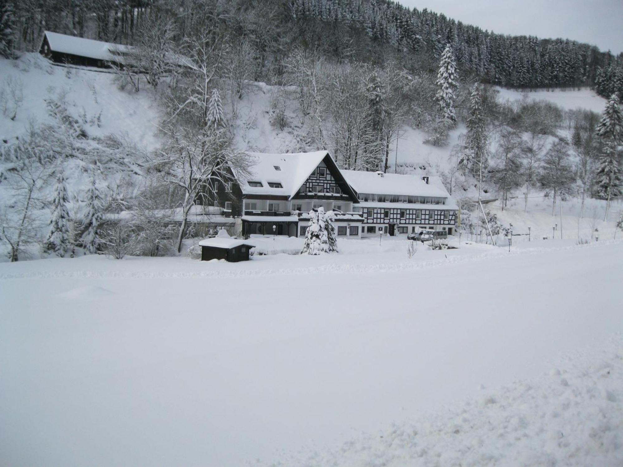 Tommes Gaestehaus Zur Muehle Schmallenberg Exteriér fotografie